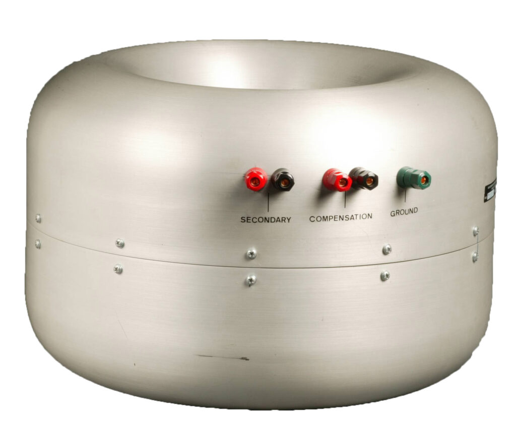 MI 7020H/5053 two–stage–compensated current transformer for high-voltage transformer calibration