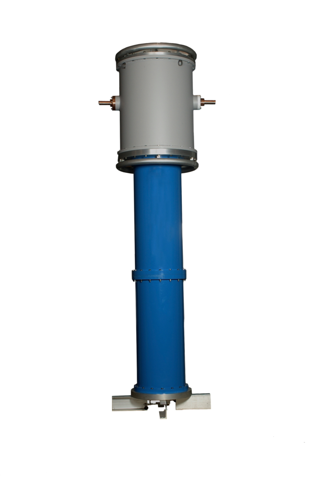 7022/4000 compensated current transformer with burden compensation, wide measurement range